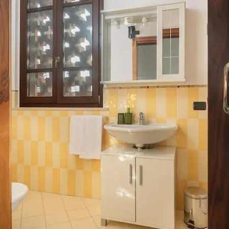 Casa Borghetto 8 Lago Di Garda Appartement